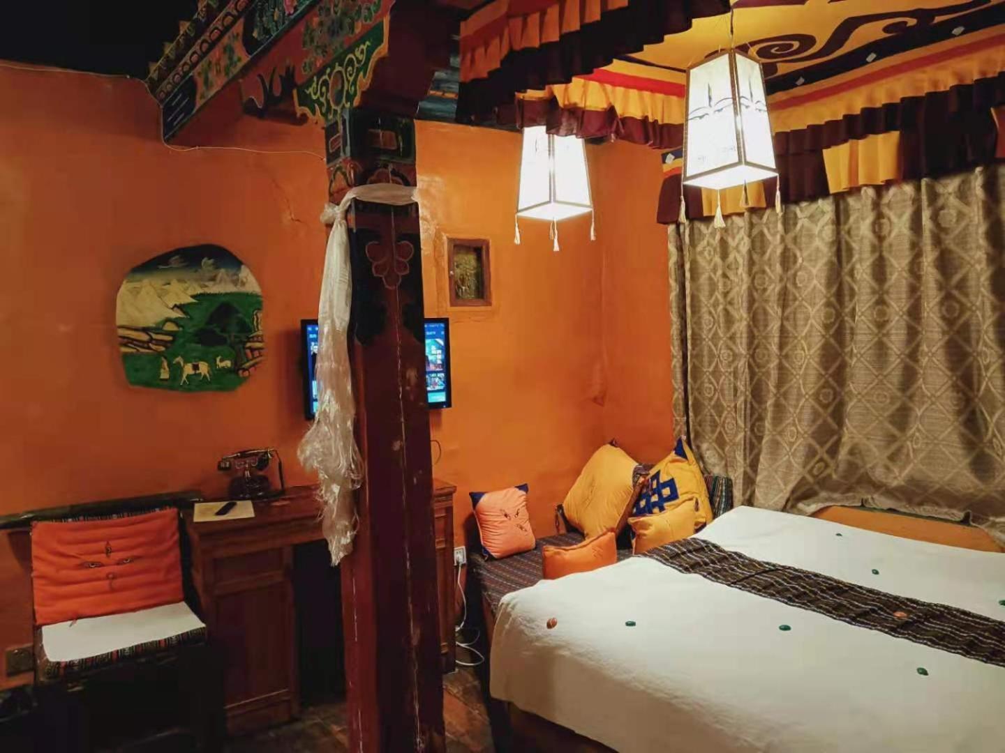 Shambhala Palace Hotel ลาซา ภายนอก รูปภาพ